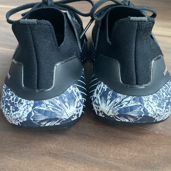 Adidas ultraboost sneakers - Picture 6 of 11